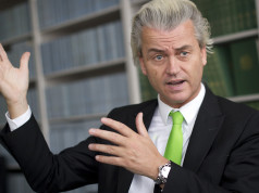 Holandské voľby nakoniec vyhrala liberálna D66. Druhá je Wildersova strana