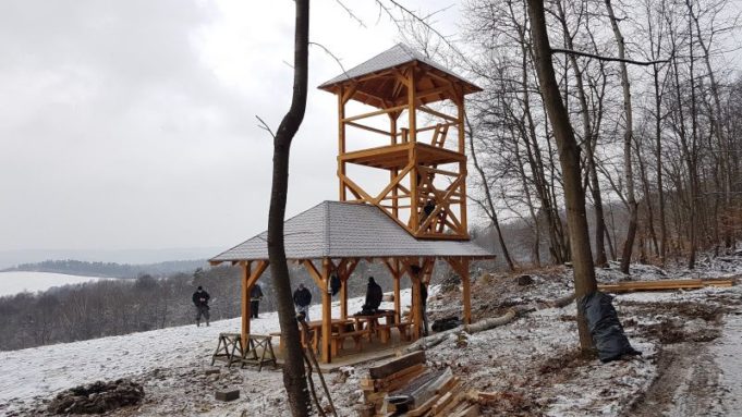 V Šariši vyrastá nová atrakcia: ponúkne Bardejov ako na dlani
