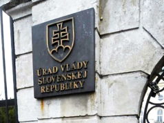 Na úrade vlády v piatok zasadá koaličná rada, riešiť sa má rozpočet