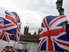 Britská vláda zaradila iránske gardy na zoznam zakázaných organizácií