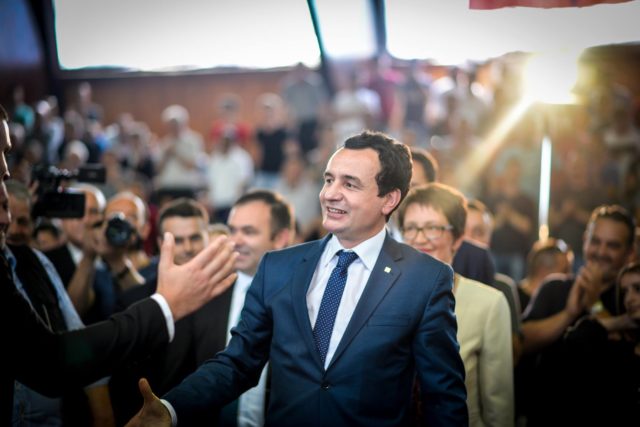 víťaz volieb v kosove sníva o veľkom albánsku