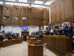 Odvolávanie ministrov opäť presunuli, rokovať sa o nich má v januári