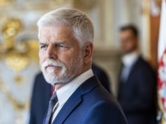 Prezident Pavel nechce pustiť Babiša hlasovať do Bruselu