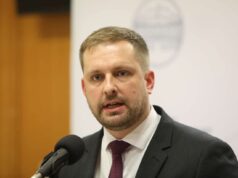 Záchrankový tender: minister Šaško neustúpil, Žilinka podáva súdne žaloby