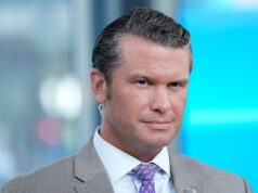 USA vypustili na vodu najväčšiu vojnovú loď sveta