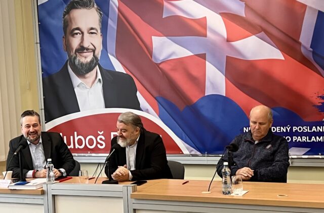 Ľuboš Blaha, Eduard Chmelár, Peter Staněk. (Foto: Lucia Mrázková)