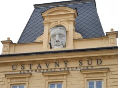 Ústavný súd pozastavil transformáciu ÚOO na nový úrad