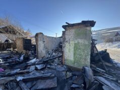 Úrad splnomocnenca vlády SR pre rómske komunity pomáha po požiari v Chminianskych Jakubovanoch