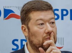 Okamura odsúdil Zelenského slová Orbánovi