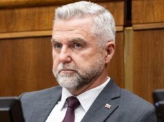 Gašpar vyzýva na zrušenie poštového hlasovania zo zahraničia