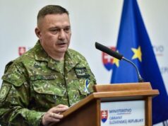 SNS vyzýva na odvolanie náčelníka generálneho štábu OS SR Zmeka