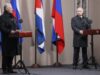 Kremeľ potvrdil špeciálne vzťahy s Havanou. Kubánsky prezident posiela objatie Putinovi