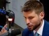 Šimečka: Neodstúpim! Vyhrám voľby a vymením Fica!