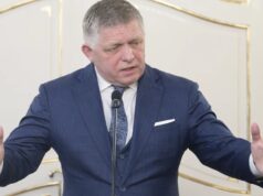 Premiér odmieta zapojenie Slovenska do vojnovej pôžičky pre Ukrajinu