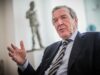 Krach „jednotného európskeho frontu“: Schröder priletel za Putinom
