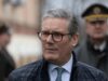 Britský premiér Keir Starmer oznámil svoju rezignáciu