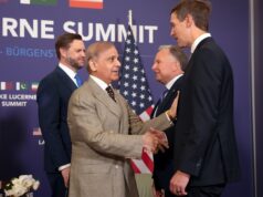 Začali sa rozhovory medzi USA a Iránom vo Švajčiarsku