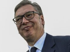 Vučič končí vo funkcii prezidenta, otvára cestu k predčasným voľbám