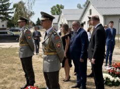 Daško: Slovensko si v Seredi uctilo pamiatku obetí rómskeho holokaustu