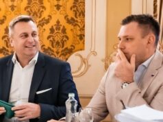Politológ: Spor Tarabu a Danka je mocenským bojom v SNS