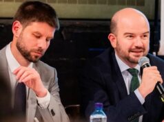 PS a Demokrati tajne rokujú o veľkej dohode, priznal Dubéci