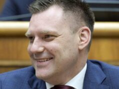 Taraba: Vládna koalícia musí začať šetriť na sebe