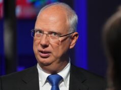 Dmitrijev: EÚ nakúpila od Ruska energiu v hodnote 320 miliárd dolárov, ale kritizuje dohodu USA o nafte