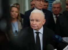Musíme zrušiť Európsku komisiu a prestavať EÚ. A ak sa to nedá, treba z nej odísť, vyhlásil Kaczynski
